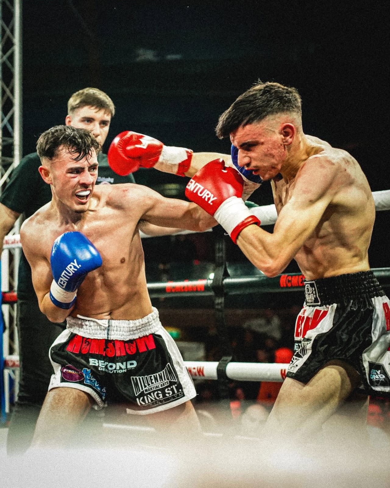 Homeshow 2026, Walker Dome, Newcastle — fight action (photo 4)