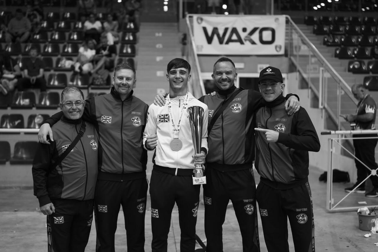 Great Britain tops youth kickboxing world medal table in Jesolo — Team GB photo 4
