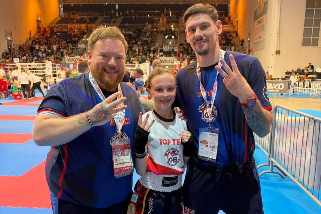Great Britain tops youth kickboxing world medal table in Jesolo — Team GB photo 2